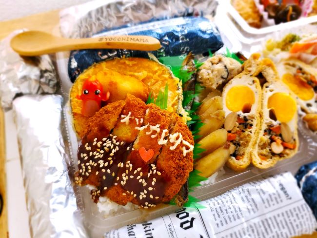 ペンギンウィンナー弁当♪＆札幌で一番ごまそばとカツ丼が美味しいお店「八千代」さん