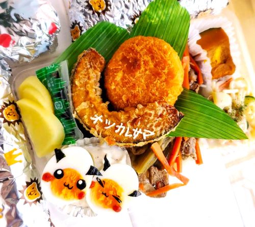 ピカチュウ弁当♪＆王 マンドゥ祭り(≧▽≦)菜食マンドゥの美味しさにΣ(ﾟДﾟ)