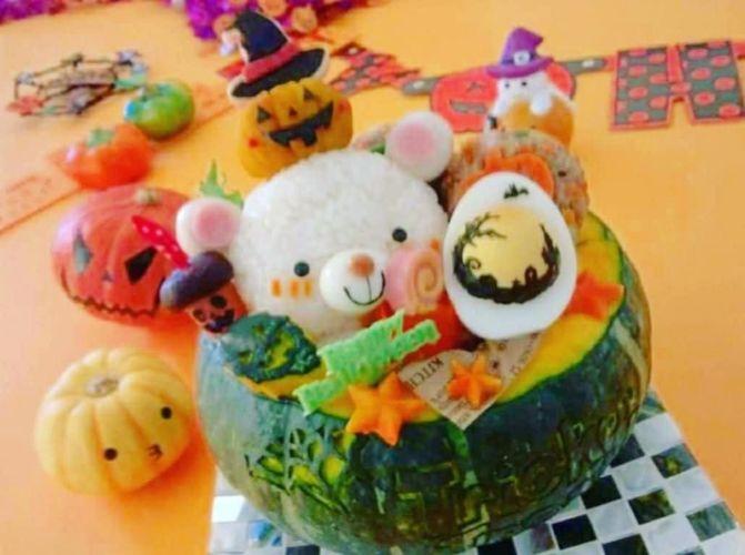 ハロウィン弁当料理特集&中央区狸小路4丁目すぐ「COFFEE ZAZI」ザジさんの「パワーランチ」♪街のど真ん中で喫煙可♪ ハロウィン弁当料理特集&中央区狸小路4丁目すぐ「COFFEE ZAZI」ザジさんの「パワーランチ」♪街のど真ん中で喫煙可♪