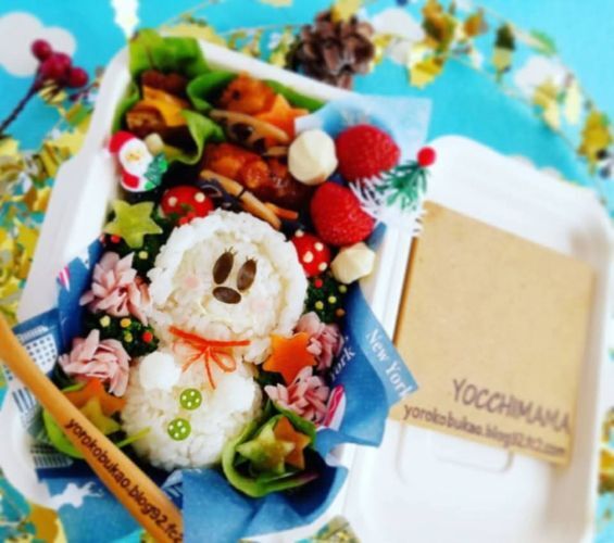 クリスマスデコ料理特集ミッキースノースノー弁当とか＆狸小路「狸comichi」内の「８２．５坪」さんは牡蠣料理専門店だけどランチのボリューム(*´艸`*)とジンギスカン定食とまぜそばも美味しいの～