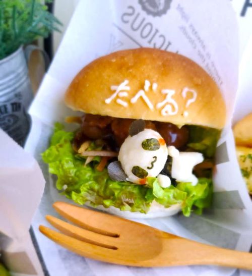 パンダーバーガー食べれるかしら？(*´艸`*)＆「サイゼリヤ」さんの「イカ墨」「ボンゴレ」「エスカルゴ」改めて価格とクオリティにΣ(･ω･ﾉ)ﾉ！