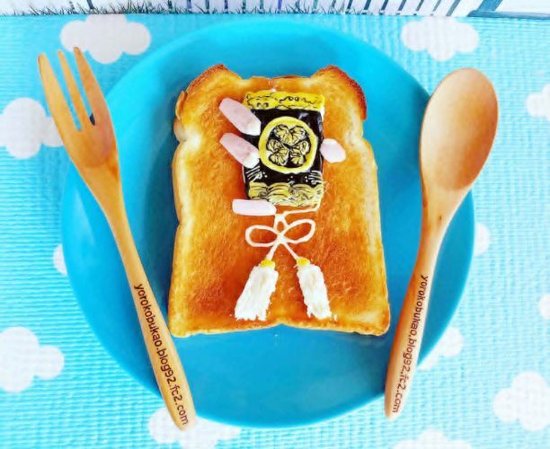 トーストアート目に入らない(*´艸`*)＆＆札幌市手稲区「ラーメンだるまや富岡店」さんの「DOROラーメン」(*´艸`*)