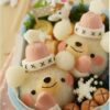帽子と手袋であったかクマちゃんおにぎり